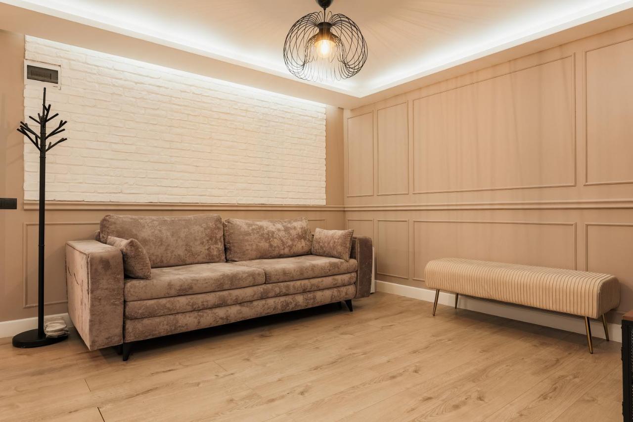 Aparthotel Nest Inn Meteor Cluj-Napoca Ngoại thất bức ảnh