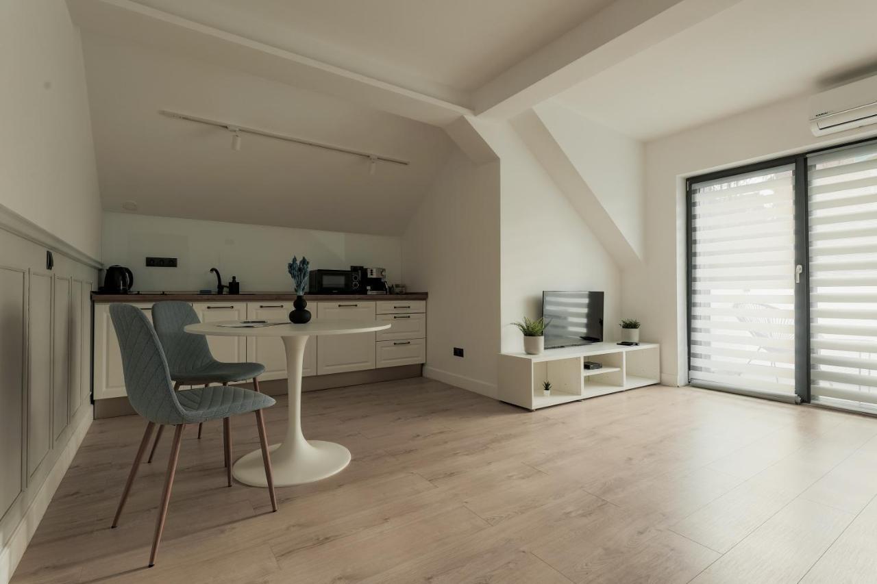 Aparthotel Nest Inn Meteor Cluj-Napoca Ngoại thất bức ảnh