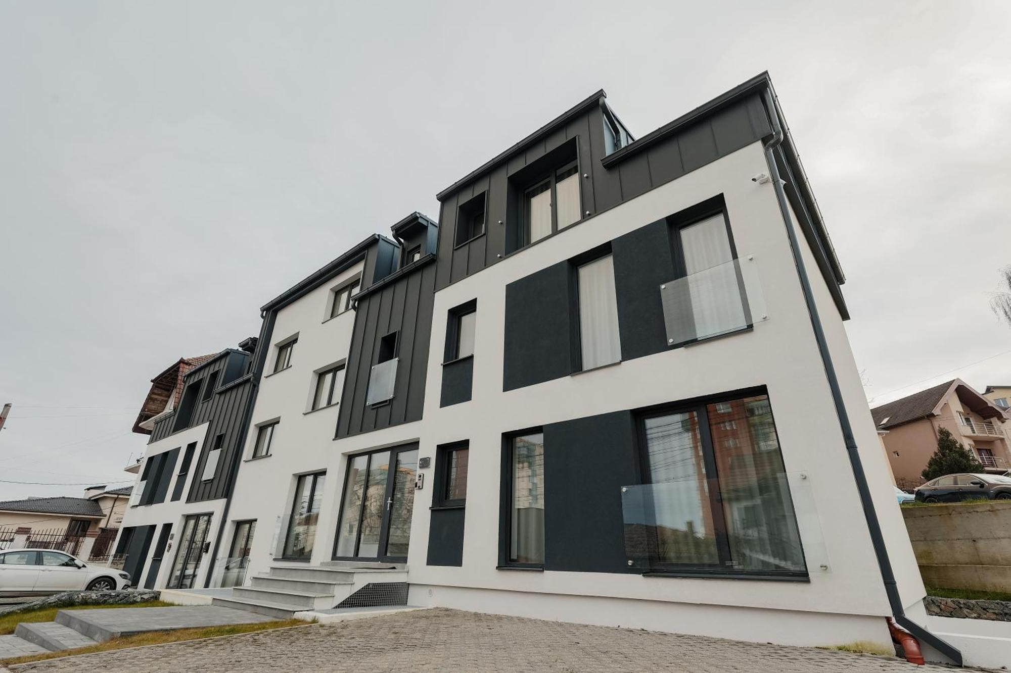 Aparthotel Nest Inn Meteor Cluj-Napoca Ngoại thất bức ảnh